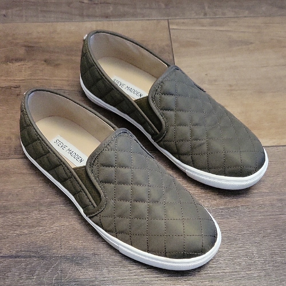 Steve Madden Quilted Olive Slip-On Loafers